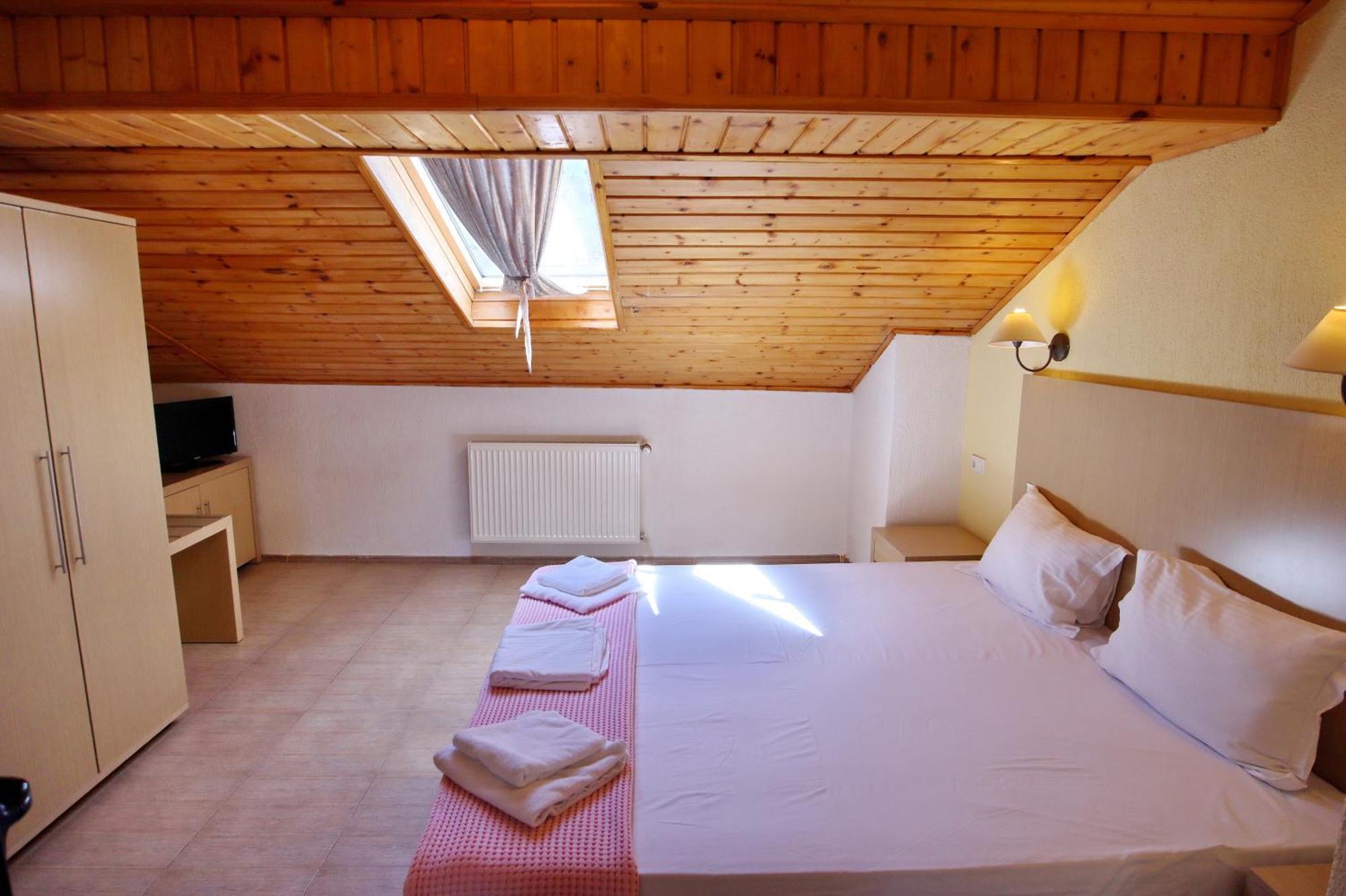 свети трифон Hotel 3*