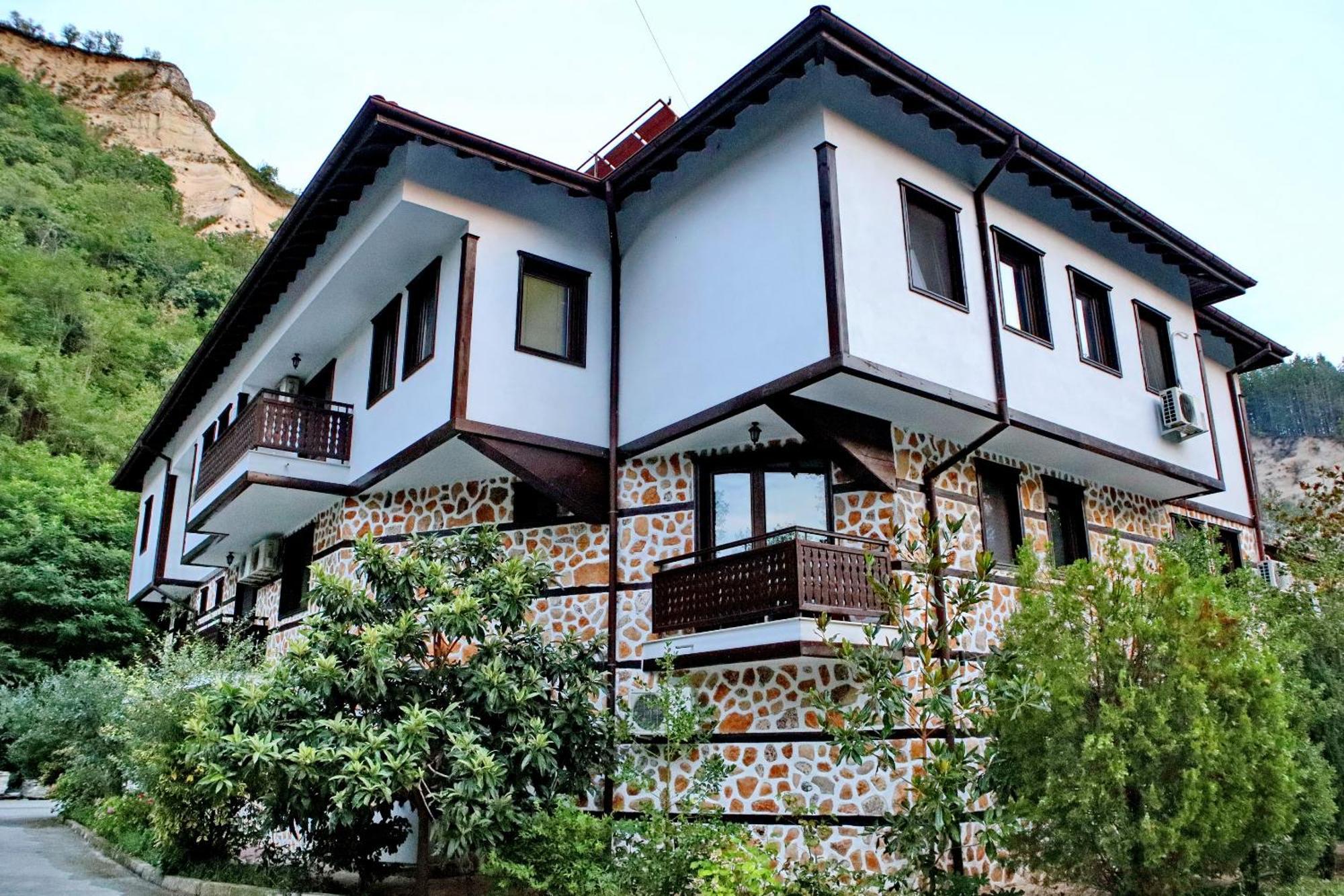 свети трифон 3*