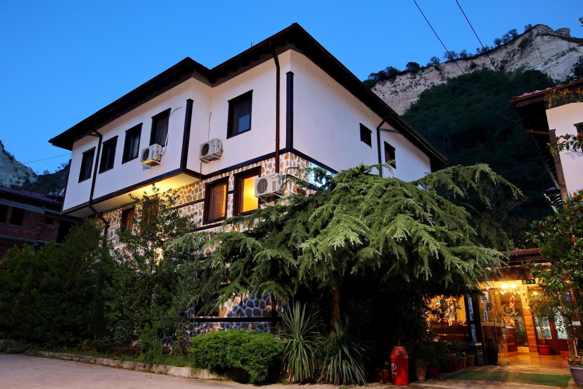свети трифон Hotel